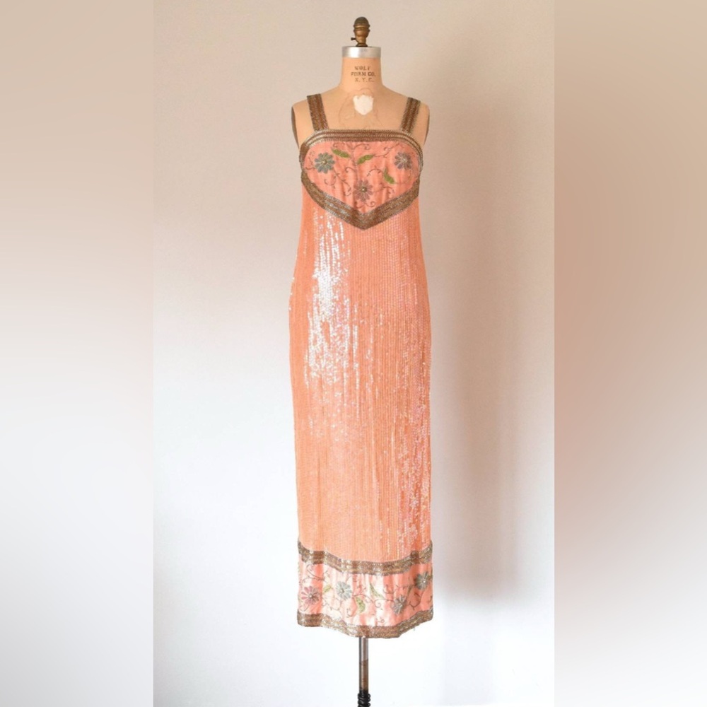 1920s Vintage Art Deco Great Gatsby Pink Sequin Flapper Dress